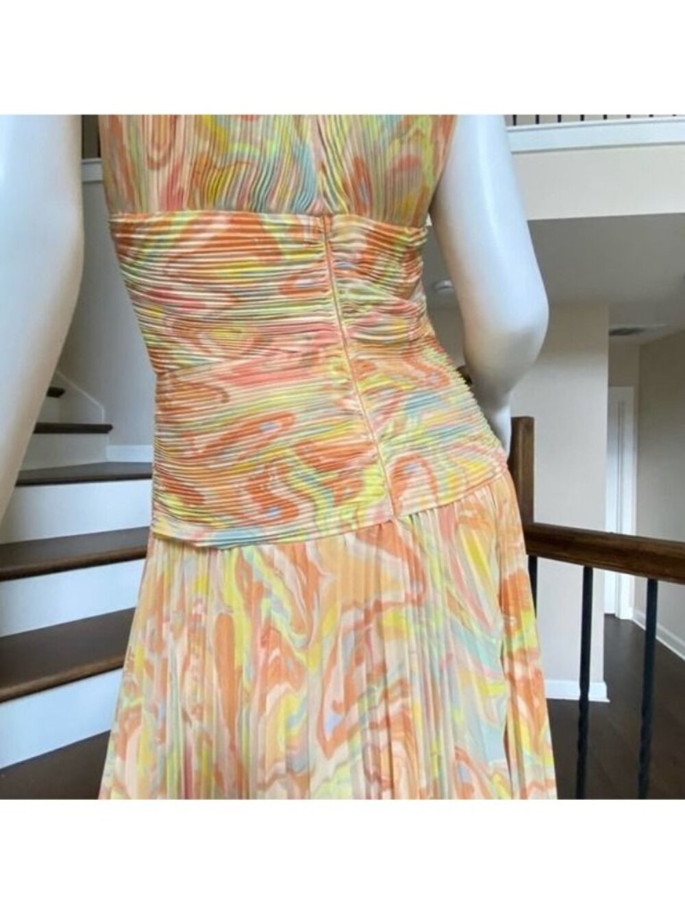 NWT AIIFOS Grace Pleated Halter Chiffon Gown in Peach and Yellow size 6 - Picture 10 of 12